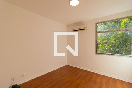 Apartamento para alugar com 34m², 1 quarto e sem vaga