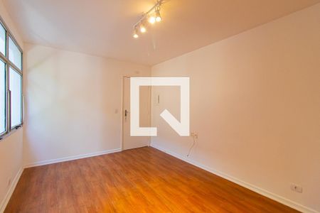Apartamento para alugar com 34m², 1 quarto e sem vaga