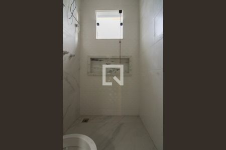 Casa à venda com 180m², 3 quartos e 3 vagasBanheiro da Suíte 3