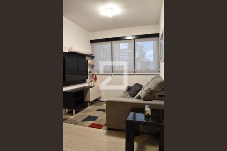 Sala de apartamento para alugar com 1 quarto, 38m² em Juvevê, Curitiba