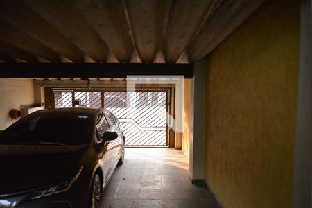 Casa à venda com 200m², 2 quartos e 3 vagasGaragem