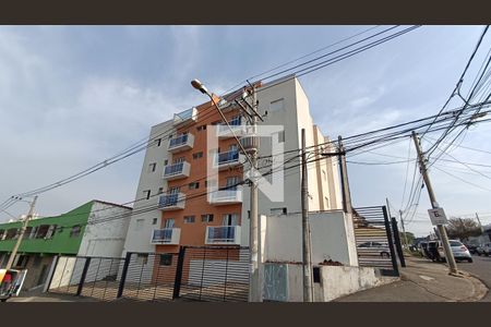 Apartamento para alugar com 54m², 2 quartos e 1 vagaFachada