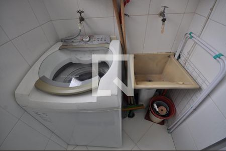 Apartamento à venda com 69m², 2 quartos e 1 vagaÁrea de Serviço