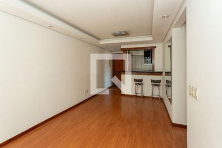 Sala de apartamento à venda com 2 quartos, 75m² em Passo da Areia, Porto Alegre