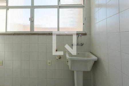 Lavanderia de apartamento à venda com 2 quartos, 75m² em Passo da Areia, Porto Alegre