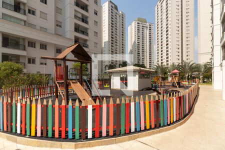 Apartamento para alugar com 69m², 3 quartos e 1 vaga Apartamento para alugar com 69m², 3 quartos e 1 vagaÁrea comum - Playground