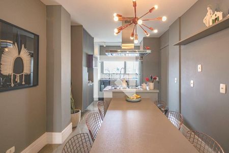 Apartamento à venda com 2 quartos, 131m² em Itaim Bibi, São Paulo