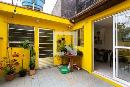 Casa à venda com 140m², 2 quartos e 2 vagasQuintal