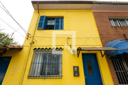 Casa à venda com 140m², 2 quartos e 2 vagasFachada da Casa