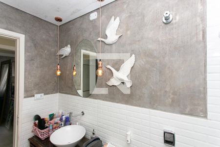 Casa à venda com 140m², 2 quartos e 2 vagasBanheiro