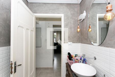 Casa à venda com 140m², 2 quartos e 2 vagasBanheiro