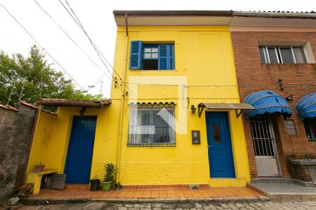 Casa à venda com 140m², 2 quartos e 2 vagasFachada da Casa