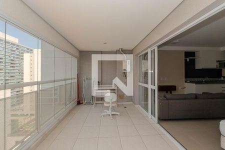Studio para alugar com 40m², 1 quarto e 1 vaga Studio para alugar com 40m², 1 quarto e 1 vagaSacada