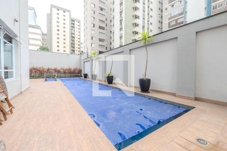 Studio para alugar com 40m², 1 quarto e 1 vaga Studio para alugar com 40m², 1 quarto e 1 vagaÁrea comum - Piscina