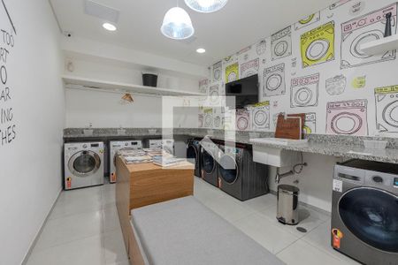 Studio para alugar com 40m², 1 quarto e 1 vaga Studio para alugar com 40m², 1 quarto e 1 vagaLavanderia