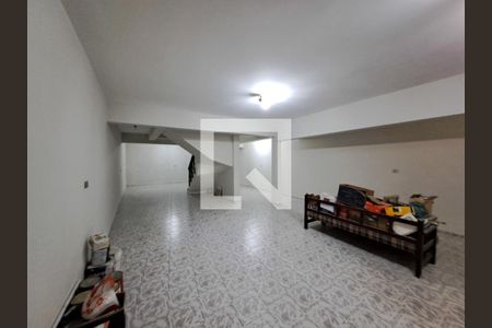 Casa à venda com 252m², 4 quartos e 6 vagasGaragem