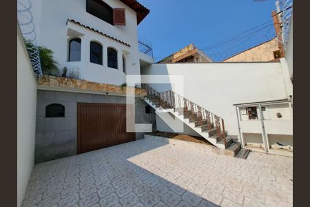 Casa à venda com 252m², 4 quartos e 6 vagasGaragem