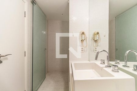 Banheiro 2 de apartamento para alugar com 2 quartos, 43m² em Jardim Paulista, São Paulo