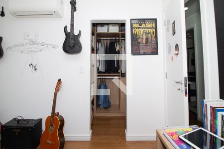 Apartamento à venda com 75m², 2 quartos e 1 vagaQuarto 2