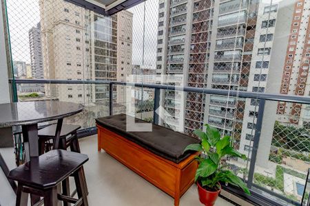 Varanda de apartamento à venda com 2 quartos, 75m² em Perdizes, São Paulo