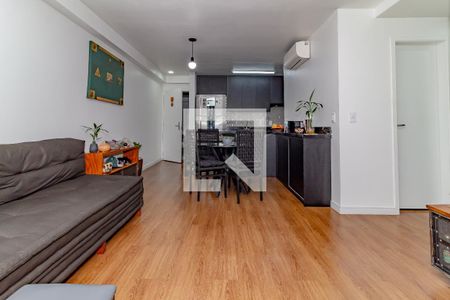 Sala de apartamento à venda com 2 quartos, 75m² em Perdizes, São Paulo
