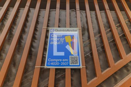 Casa para alugar com 190m², 3 quartos e 4 vagas Casa para alugar com 190m², 3 quartos e 4 vagasFachada