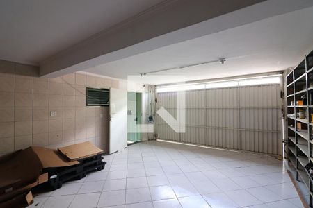 Casa à venda com 267m², 2 quartos e 2 vagasGaragem