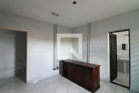 Casa à venda com 267m², 2 quartos e 2 vagasQuarto 2 - Suíte