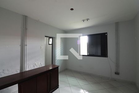 Casa à venda com 267m², 2 quartos e 2 vagasQuarto 2 - Suíte