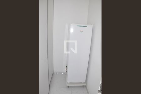 Apartamento à venda com 162m², 3 quartos e 3 vagas Apartamento à venda com 162m², 3 quartos e 3 vagasDetalhe - Dispensa da àrea de Serviço