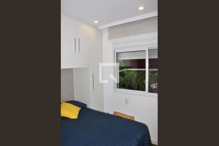 Apartamento à venda com 162m², 3 quartos e 3 vagas Apartamento à venda com 162m², 3 quartos e 3 vagasDetalhe - Quarto 02 com Suíte