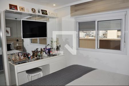 Apartamento à venda com 162m², 3 quartos e 3 vagas Apartamento à venda com 162m², 3 quartos e 3 vagasDetalhe - Quarto 01 com Closet e Suíte