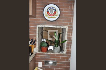 Apartamento à venda com 162m², 3 quartos e 3 vagas Apartamento à venda com 162m², 3 quartos e 3 vagasDetalhe - Varanda