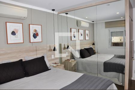 Apartamento à venda com 162m², 3 quartos e 3 vagas Apartamento à venda com 162m², 3 quartos e 3 vagasDetalhe - Quarto 01 com Closet e Suíte