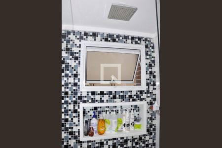 Apartamento à venda com 162m², 3 quartos e 3 vagas Apartamento à venda com 162m², 3 quartos e 3 vagasDetalhe - Suíte