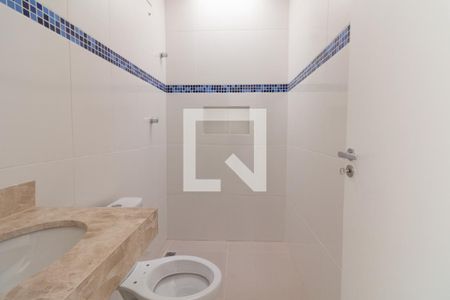 Casa à venda com 165m², 3 quartos e 6 vagasBanheiro