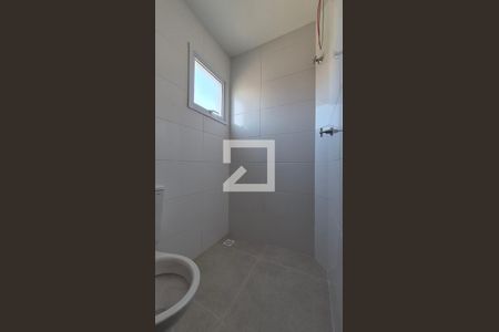 Banheiro da suíte de apartamento à venda com 2 quartos, 120m² em Vila Humaitá, Santo André