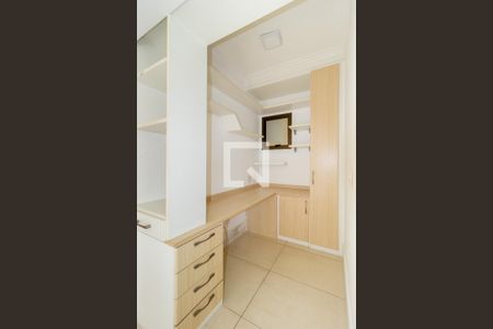 Apartamento para alugar com 120m², 2 quartos e 2 vagas Apartamento para alugar com 120m², 2 quartos e 2 vagasEscritório