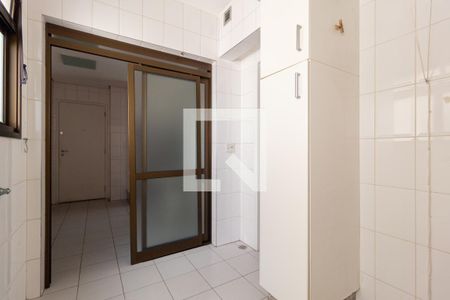 Apartamento para alugar com 120m², 2 quartos e 2 vagas Apartamento para alugar com 120m², 2 quartos e 2 vagasÁrea de Serviço