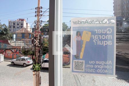 Apartamento à venda com 56m², 2 quartos e sem vagaPlaquinha