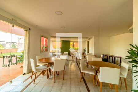 Apartamento à venda com 95m², 3 quartos e 2 vagas Apartamento à venda com 95m², 3 quartos e 2 vagasÁrea comum