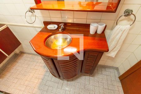 Apartamento à venda com 120m², 2 quartos e sem vagaBanheiro