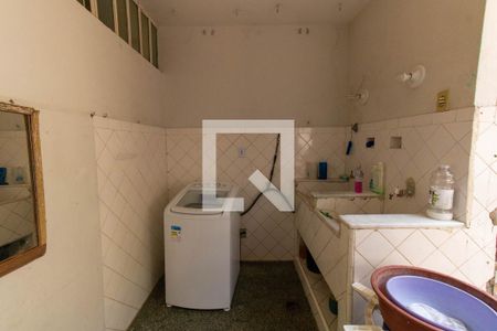 Casa à venda com 262m², 5 quartos e 4 vagasÁrea de Serviço