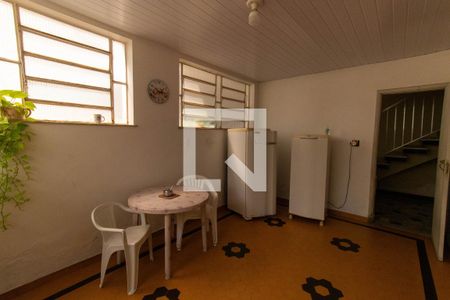 Casa à venda com 262m², 5 quartos e 4 vagasCopa
