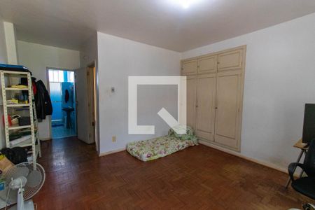 Casa à venda com 262m², 5 quartos e 4 vagasSuíte