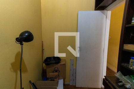 Casa à venda com 262m², 5 quartos e 4 vagasEscritório 1