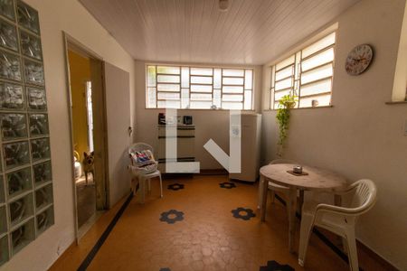 Casa à venda com 262m², 5 quartos e 4 vagasCopa