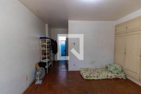 Casa à venda com 262m², 5 quartos e 4 vagasSuíte