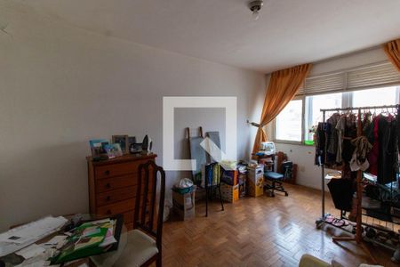 Casa à venda com 262m², 5 quartos e 4 vagasQuarto 2