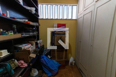 Casa à venda com 262m², 5 quartos e 4 vagasEscritório 1